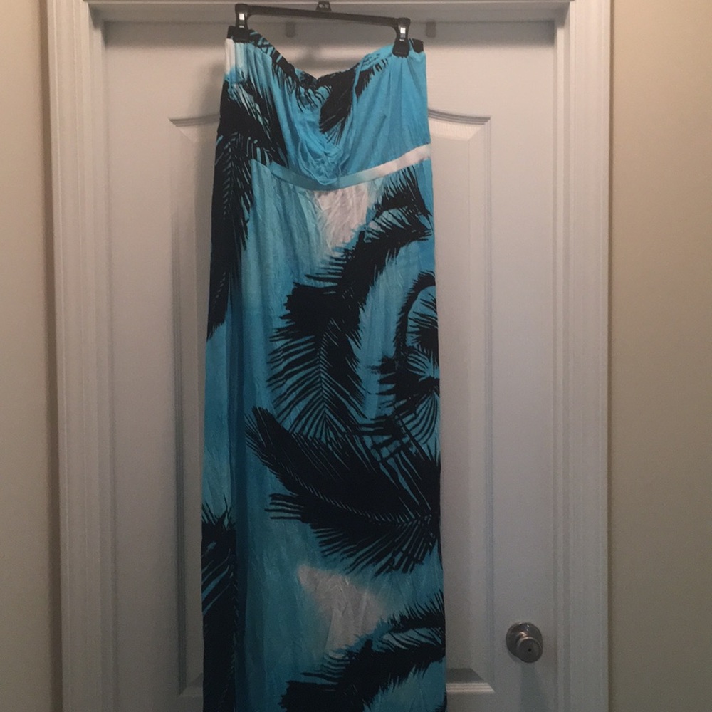 Maxi dress